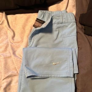 Nike golf capris